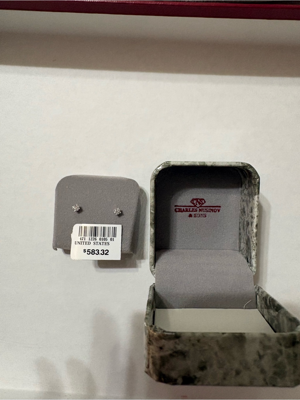 14k Wg Diamond Stud Earrings In Silver Tone